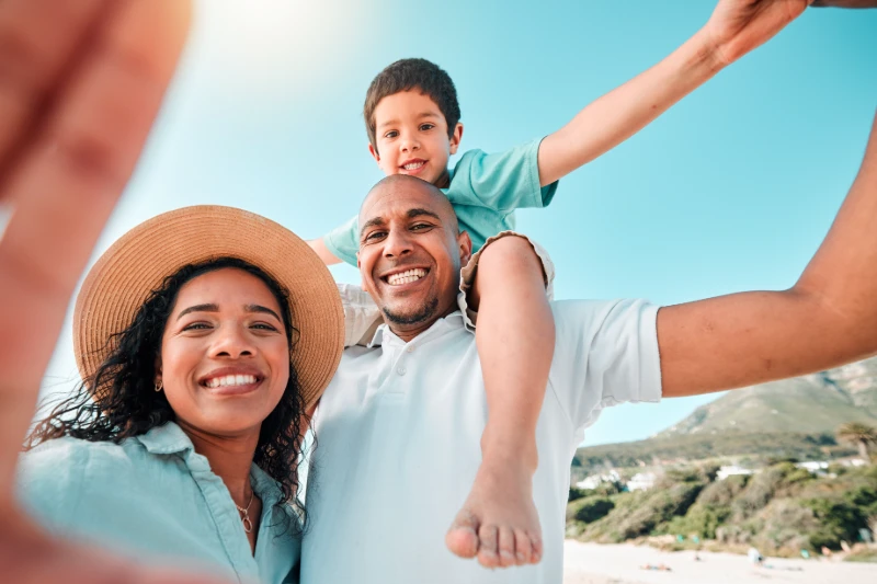 family-taking-selfie